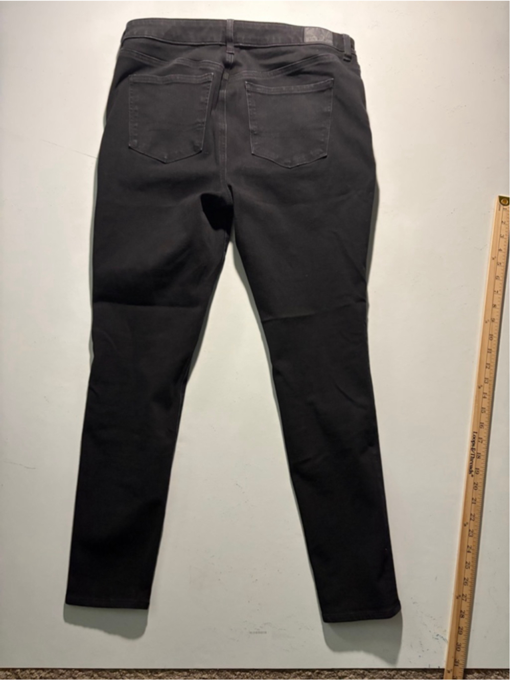 Women's American Eagle Black High-Rise Jeggings Size 14 long
222 - Picture 5 of 8